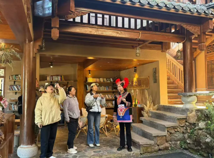 旅创云南共享精彩