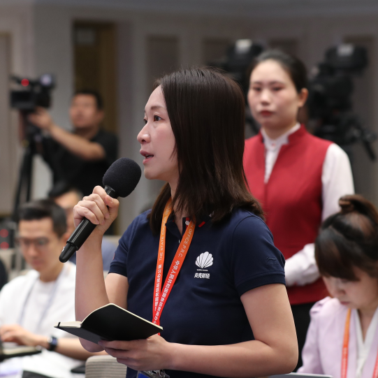 国新办举行新闻发布会 介绍中国与南亚经贸合作及第10届中国—南亚博览会有关情况