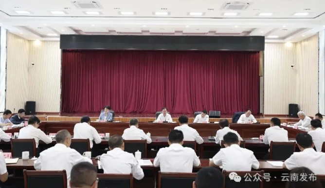 省委书记：新官必理旧账
