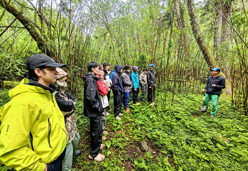 玉溪师院开展高海拔山地户外实战教学
