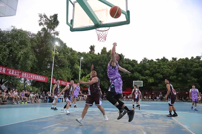 元江：精彩“篮”不住 运动燃激情