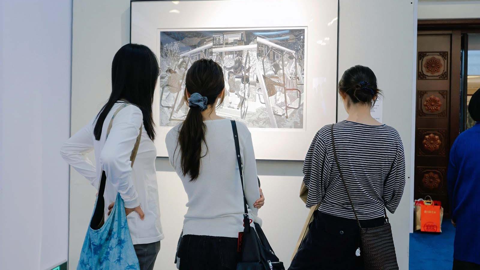 玉溪师院60余件(套)美术佳作在京展出
